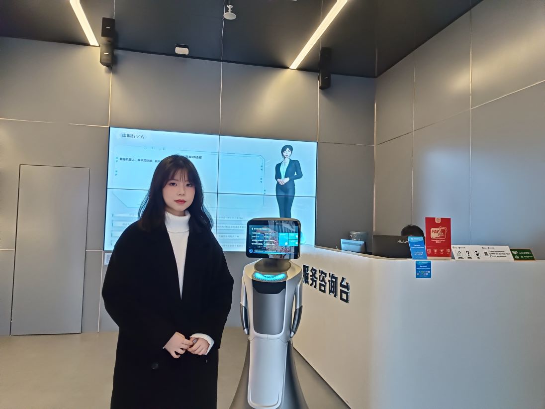 志愿者彭筱丹;作者彭筱丹.jpg 志愿者彭筱丹;作者彭筱丹.jpg